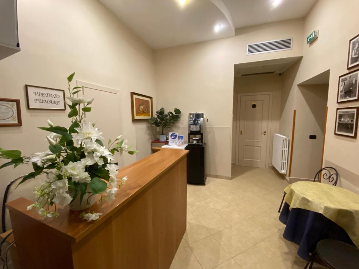 Albergo Ristorante Del Cacciatore Φότζια Εξωτερικό φωτογραφία