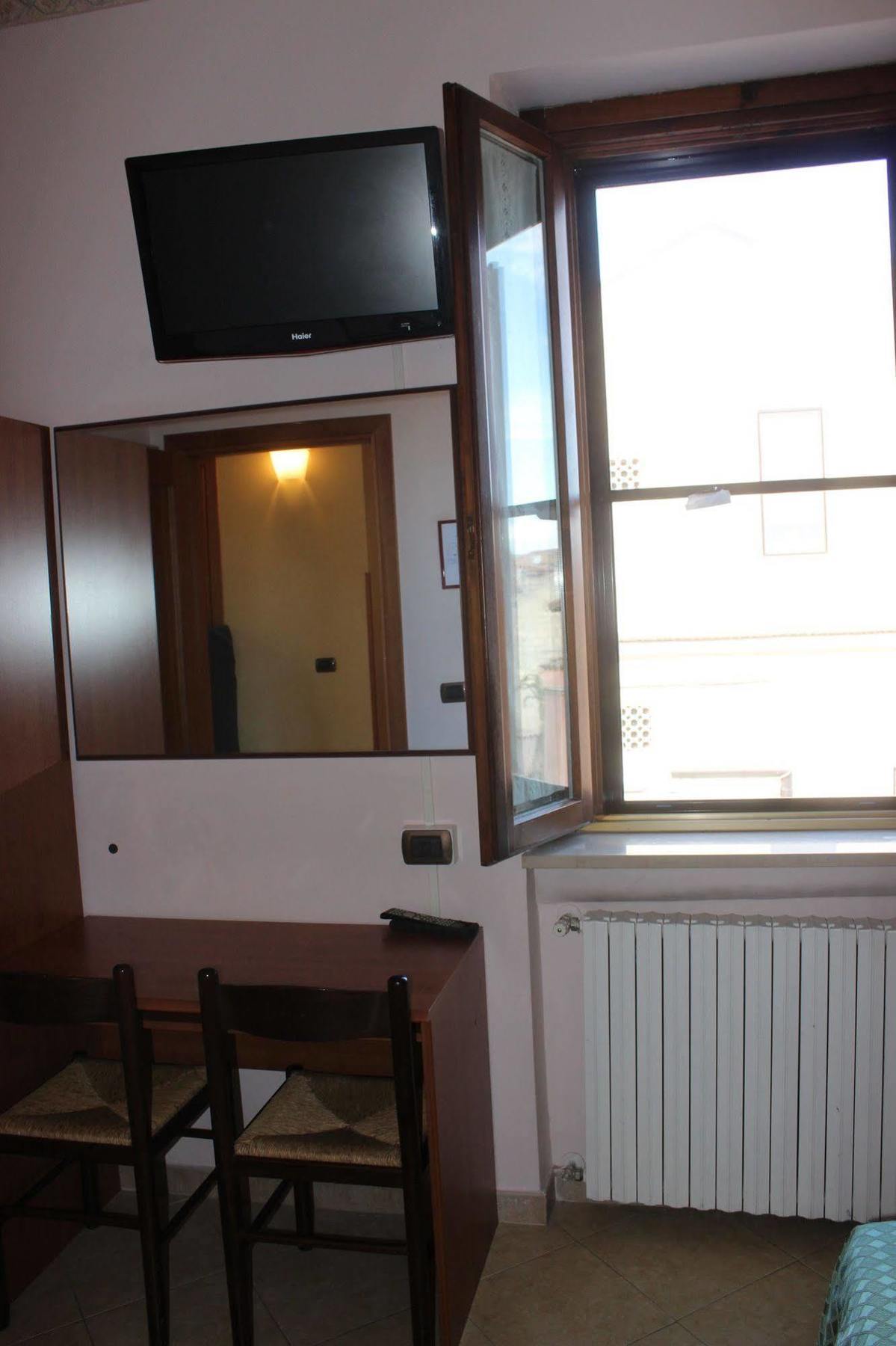 Albergo Ristorante Del Cacciatore Φότζια Εξωτερικό φωτογραφία