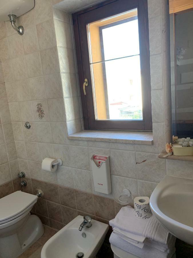 Albergo Ristorante Del Cacciatore Φότζια Εξωτερικό φωτογραφία